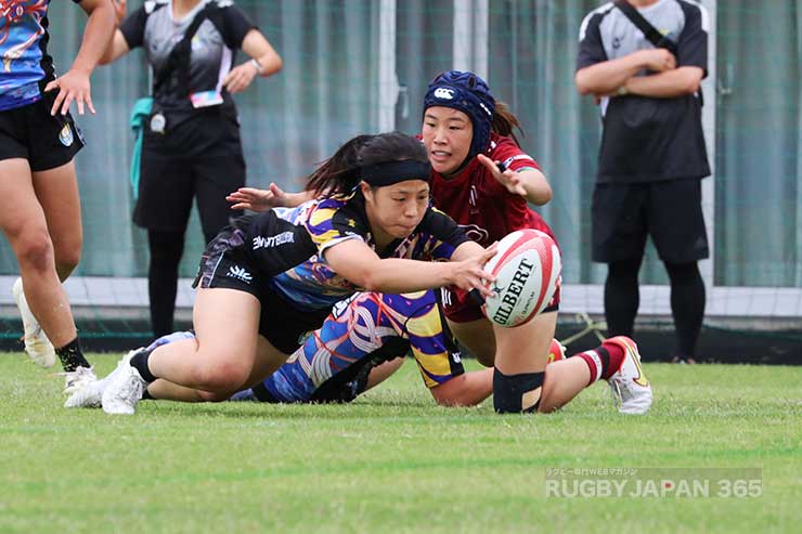 後半5分、磯貝美加紗の突破からゴール前でサポートに入った辻崎由希乃がトライを決め26-7
