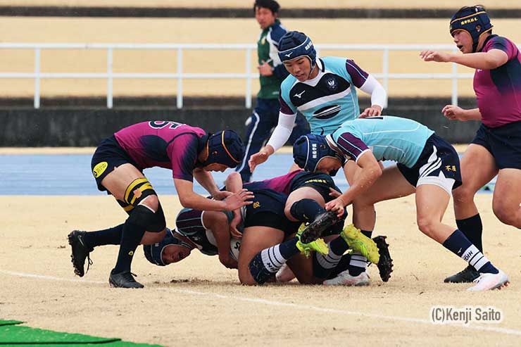 桐蔭学園の先制トライはCTB諸田