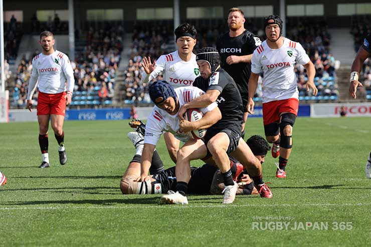 前半8分HO彦坂圭克の先制トライ