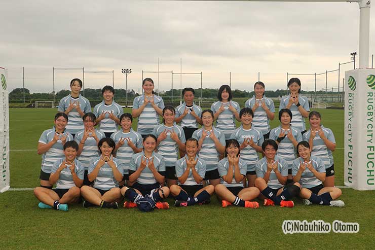 後列左から⑤中村朱里⑨高橋あいり⑰大橋愛莉22山本真衣佳①矢内花歩21廣田心⑱浅利那未　中列左から⑯浅川叶夢⑧上村千咲⑦高橋みひろ⑥高田明里③山岡絢美⑬齋藤紗葉⑮青山羽菜⑩伊藤ちひろ　前列左から⑪丸山希香②小玉陽菜④杉浦夏麗⑭上野花珠⑫加藤璃子⑲細合智羽⑳平野ちひろ