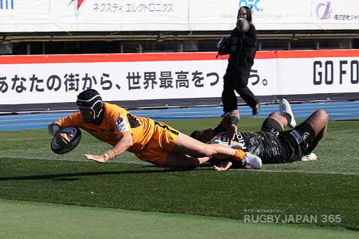 WTB根塚洸雅がトライを決め同点に