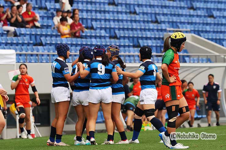 高橋が蹴り出しノーサイド。日体大が21-19で逃げ切り優勝を決めた