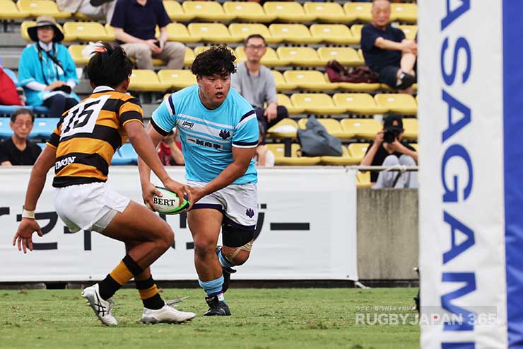 跳ね返ったボールを筑波がキャッチしアタック。PR湯浅大心