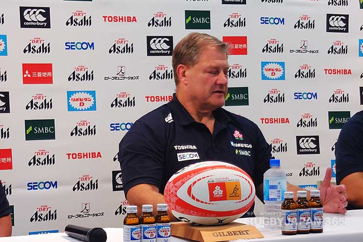 ニール・ハットリーHC