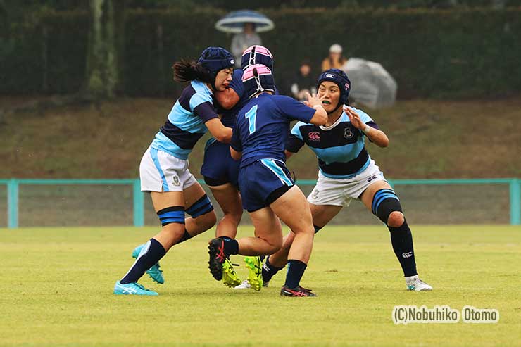 共に厳しいディフェンスの応酬となった