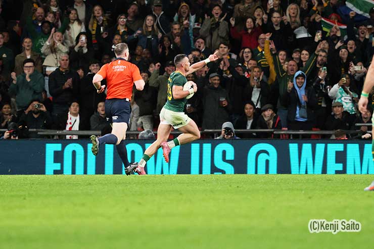 後半39分ジェシー・クリエルのトライ