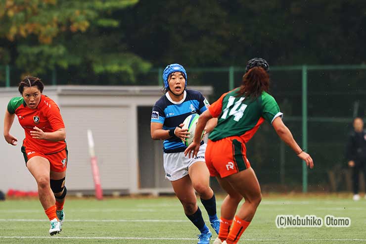 好キックと突破で奮闘した日体大CTB水野小暖