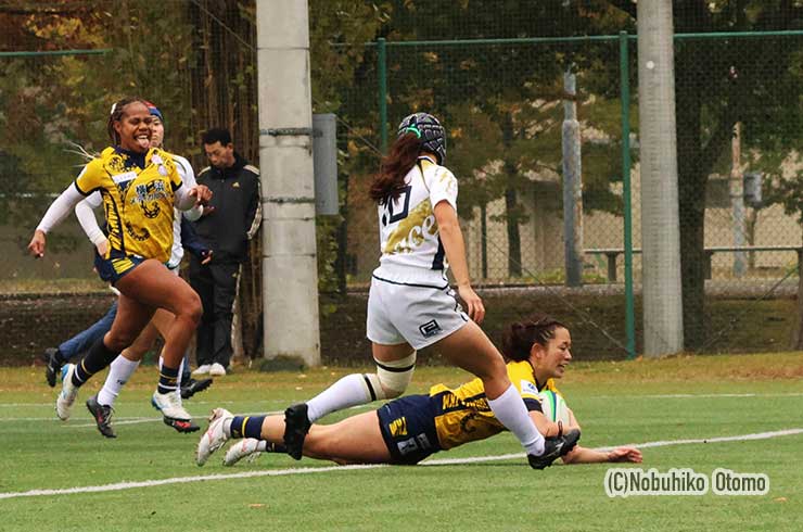 前半6分、TKM堀毛咲良の先制トライ