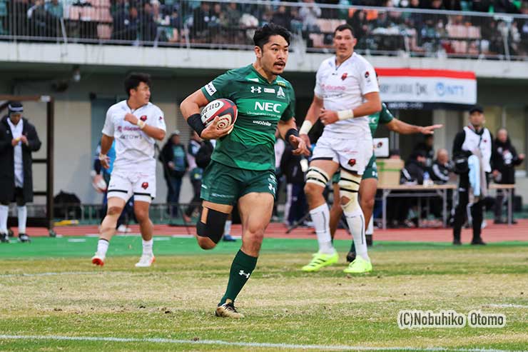 73分、後藤輝也が3本目のトライ