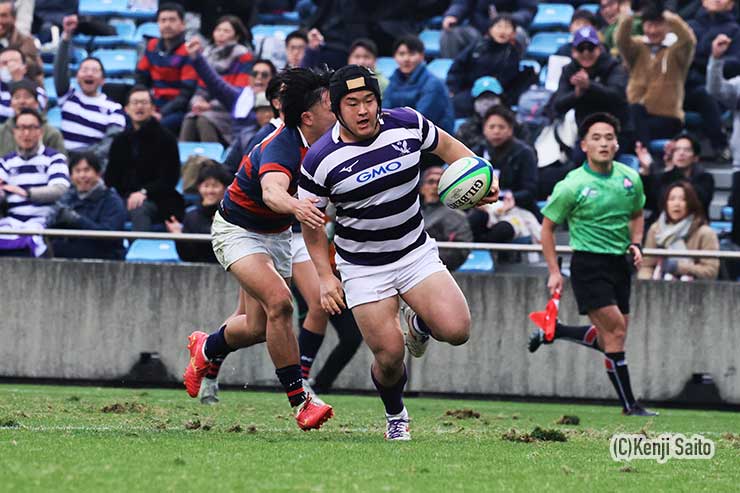 後半25分・高比良恭介のトライで明大がリードを広げる