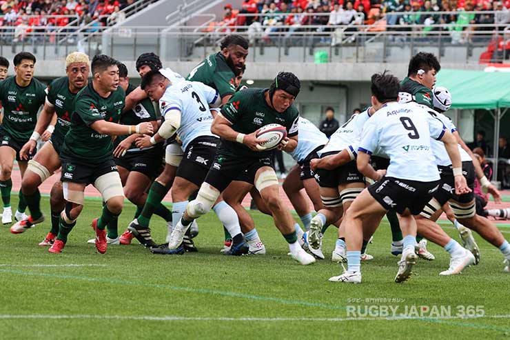 前半18分吉田杏がゴールに迫る