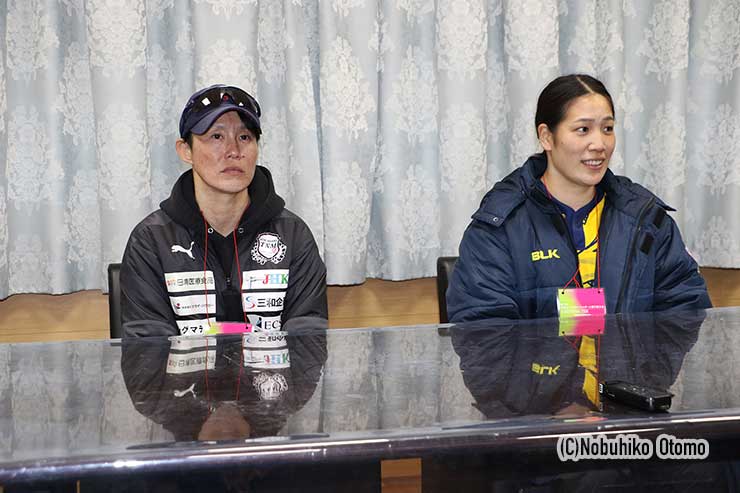 TKMの長谷部HCと永岡萌キャプテン