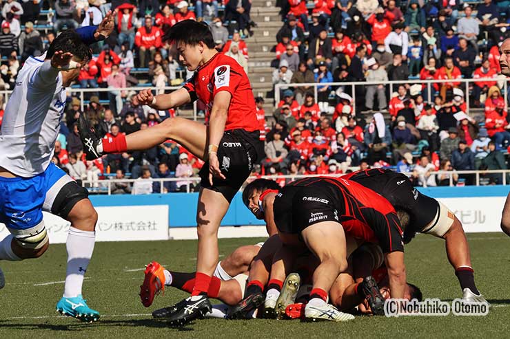 4戦連続先発の横浜SH土永。デクラーク直伝のボックスキックが冴えた