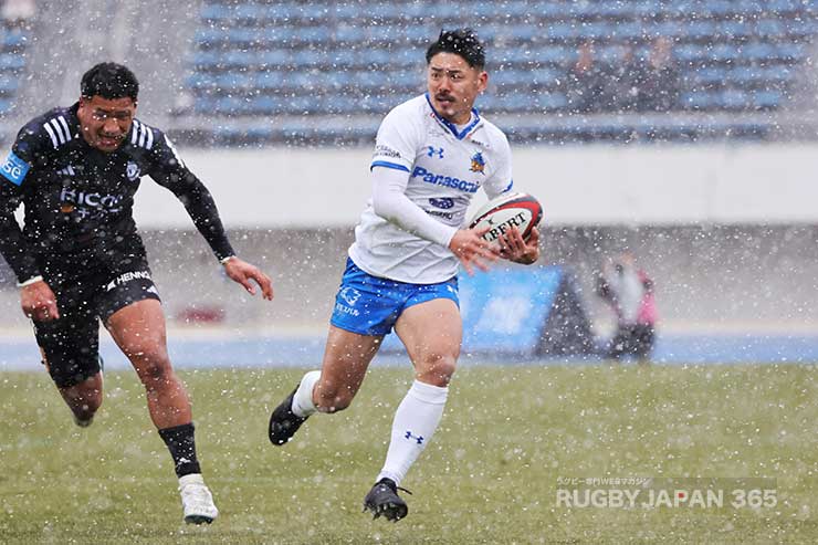 前半の終盤、雪が一層強くなった・竹山晃暉