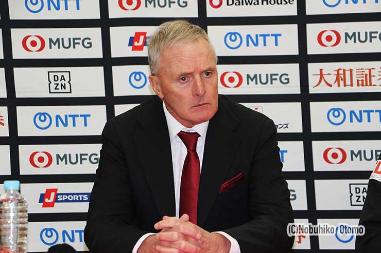 キアラン・クローリーHC