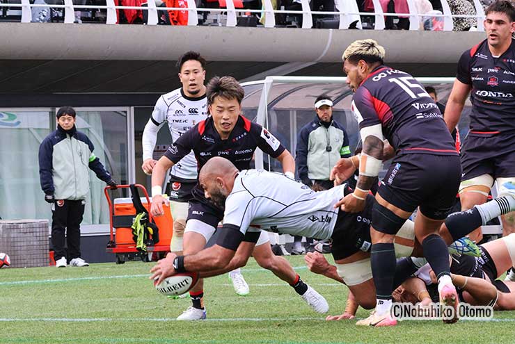 リーチのトライ