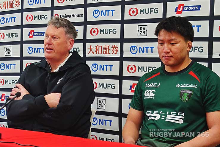 グレン・ディレーニHCと吉田杏キャプテン