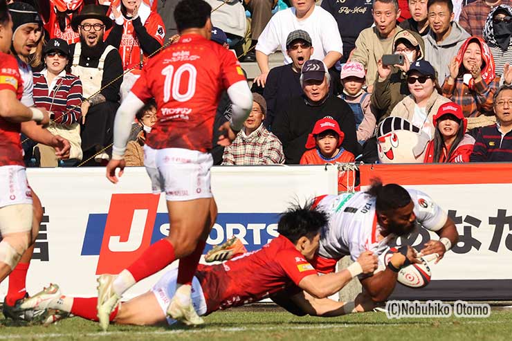 イノケ・ブルアのトライ