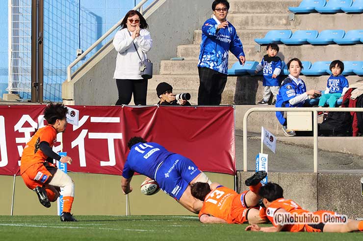 静岡WTBテファレのトライ