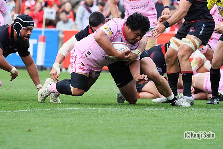 アンドリュー・マカリオのトライ