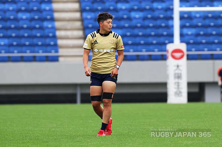 後半2分にパールズは保井沙予のトライで5-5の同点に。